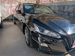 نيسان ألتيما